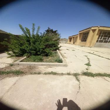 محوطه کتابخانه